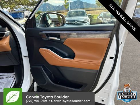 Certified 2026 Toyota Highlander Platinum AWD/4WD image 10