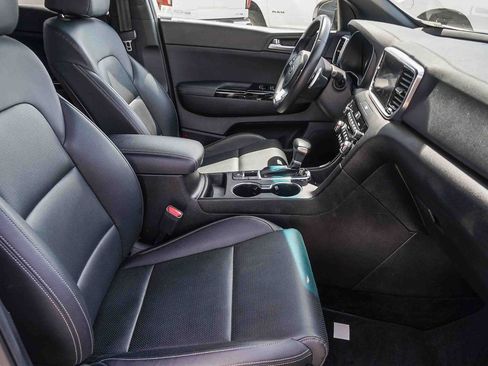 Used 2022 Kia Sportage Nightfall Edition w/ Nighfall AWD Premium Package image 19