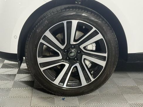 Used 2023 Land Rover Range Rover SE image 13