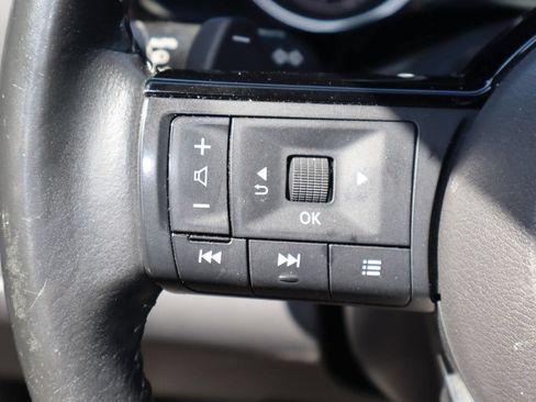 Used 2023 Nissan Pathfinder SL w/ SL Premium Package FWD image 14