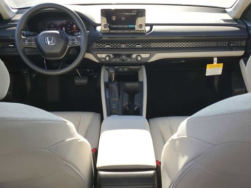 New 2025 Honda Accord SE image 24