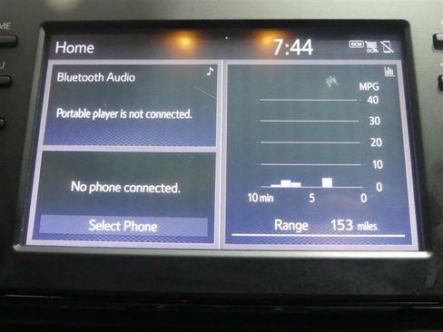 Used 2019 Toyota RAV4 XLE Premium image 40