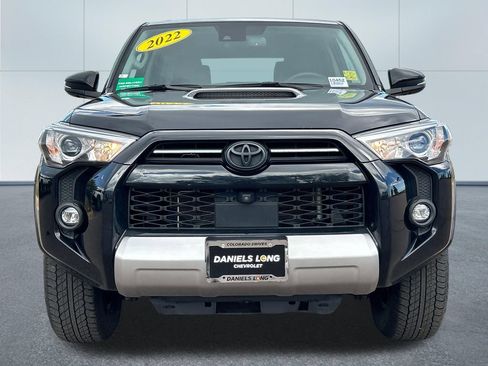 Used 2022 Toyota 4Runner TRD Off-Road Premium AWD/4WD image 3