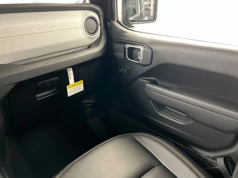 New 2026 Jeep Wrangler Willys image 10