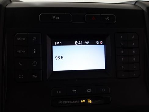 Used 2019 Ford F150 XL w/ Equipment Group 101A Mid AWD/4WD image 29