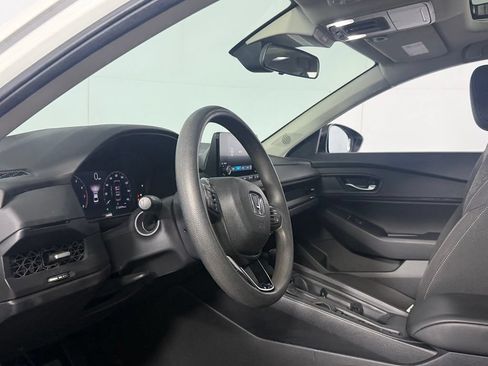 Used 2025 Honda Accord SE image 20