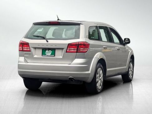 Used 2013 Dodge Journey American Value Package FWD image 4