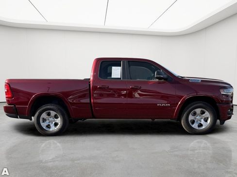 Used 2025 RAM 1500 Big Horn AWD/4WD image 8