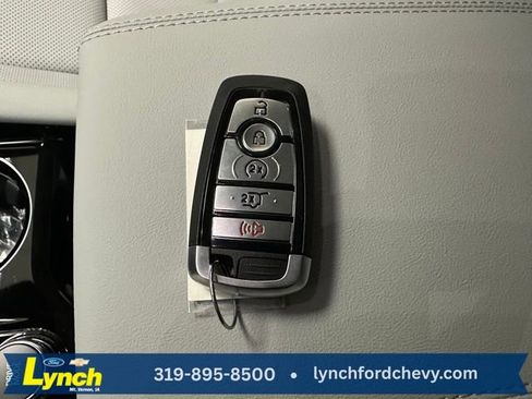 New 2026 Ford Explorer Platinum w/ LUX Leather Package image 19