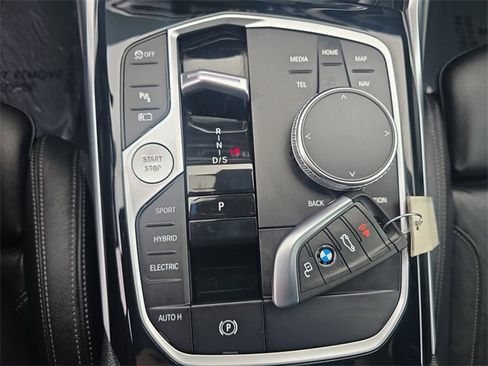 Certified 2023 BMW 330e xDrive w/ Premium Package image 23