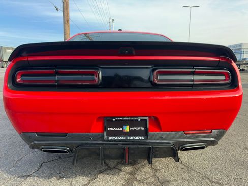 Used 2022 Dodge Challenger GT image 13