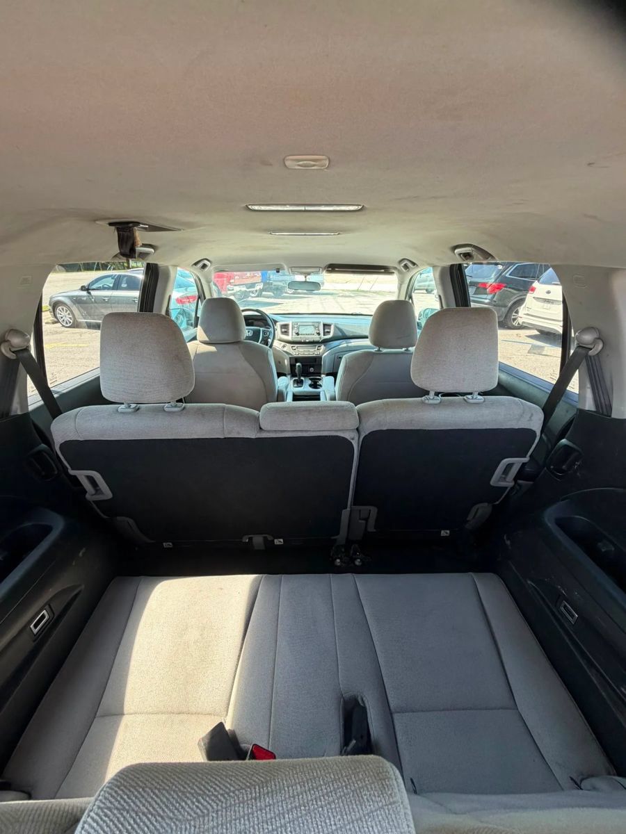 Used 2018 Honda Pilot LX image 16