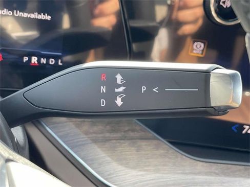 New 2026 Chevrolet Suburban High Country image 16