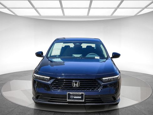 Used 2025 Honda Accord LX image 6