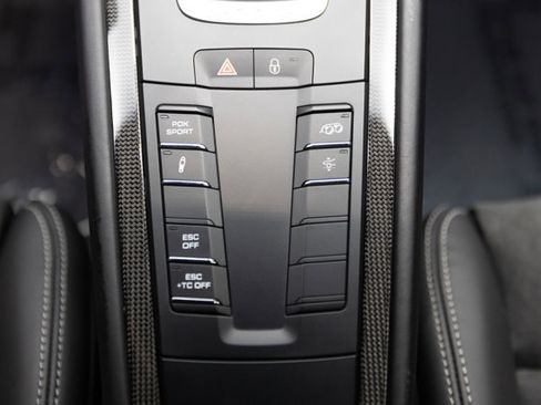 Used 2018 Porsche 911 GT2 RS RWD image 14