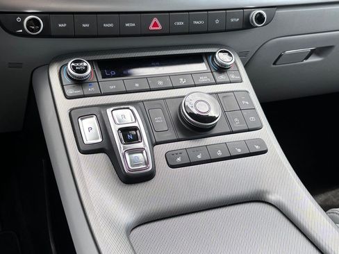 Used 2025 Hyundai Palisade SEL FWD image 20