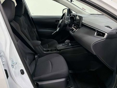 Certified 2026 Toyota Corolla Cross LE AWD/4WD image 29