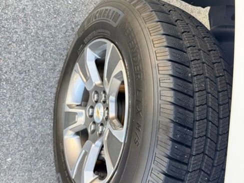 Used 2017 Chevrolet Colorado Z71 image 14