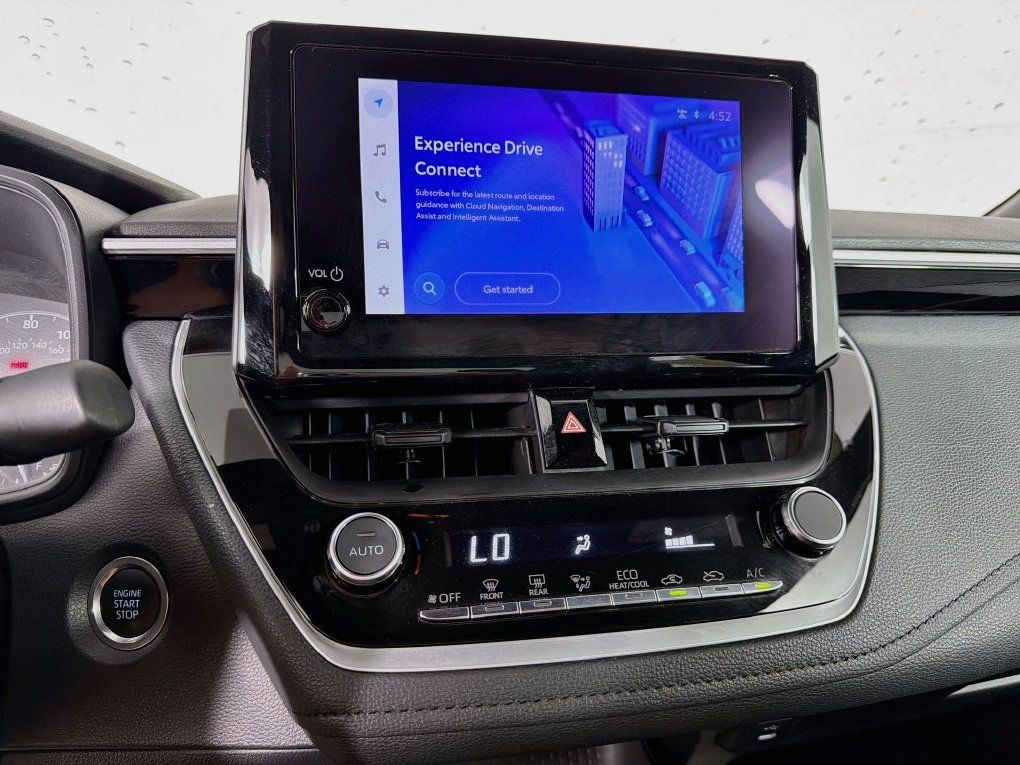 Used 2025 Toyota Corolla SE FWD image 19