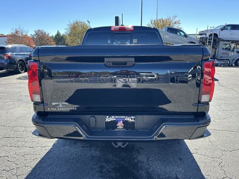 Certified 2023 Chevrolet Colorado W/T w/ WT Convenience Package image 7