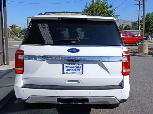 Used 2019 Ford Expedition XLT w/ Equipment Group 201A image 6