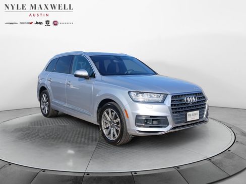 Used 2018 Audi Q7 3.0T Prestige w/ Prestige Package AWD/4WD image 2