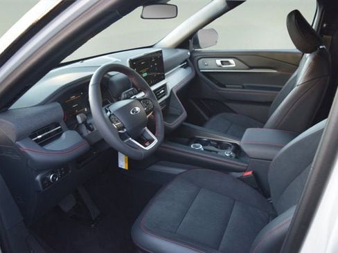 New 2026 Ford Explorer ST image 6