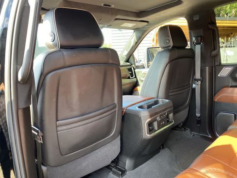 Used 2024 GMC Sierra 2500 Denali Ultimate AWD/4WD image 15