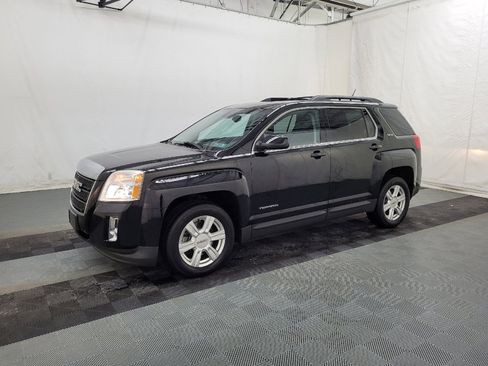 Used 2014 GMC Terrain SLE w/ Convenience Package image 2