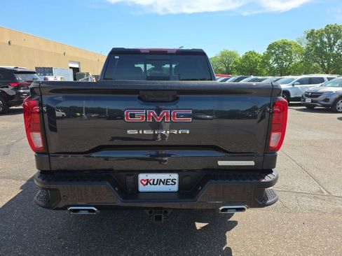 Used 2024 GMC Sierra 1500 Elevation w/ Elevation Premium Package AWD/4WD image 6