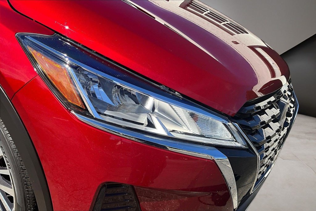 Certified 2024 Nissan Kicks SV FWD image 30