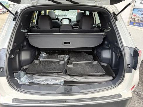 Used 2026 Subaru Forester Premium w/ Base/Premium Plus Package AWD/4WD image 27