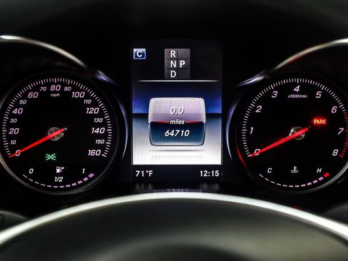 Used 2019 Mercedes-Benz GLC 300 GLC 300 4MATIC Coupe image 19