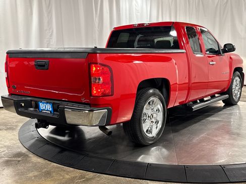 Used 2011 Chevrolet Silverado 1500 LT w/ Texas Edition RWD image 10