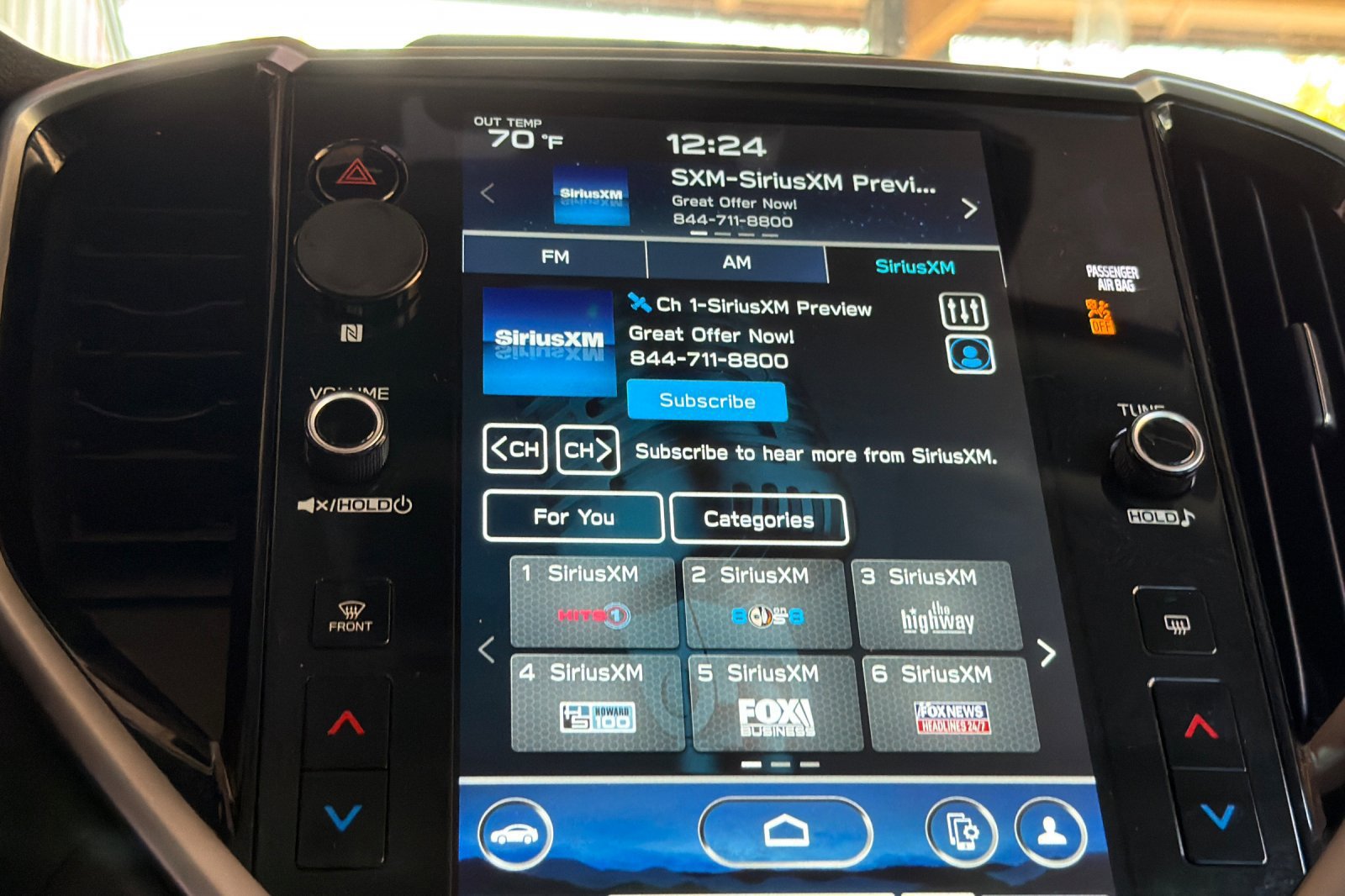 Used 2023 Subaru Ascent Limited AWD/4WD image 27
