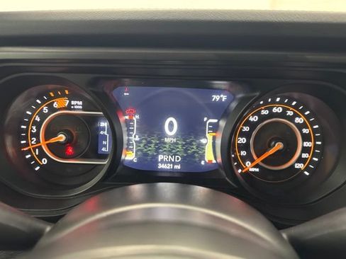 Used 2025 Jeep Wrangler Unlimited Rubicon AWD/4WD image 13