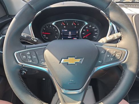 Used 2023 Chevrolet Equinox LT FWD image 15