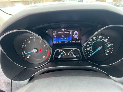 Used 2012 Ford Focus Titanium image 25