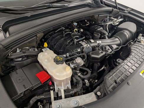 Used 2022 Jeep Grand Cherokee Altitude AWD/4WD image 35