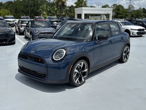 New 2026 MINI Cooper S FWD image 3