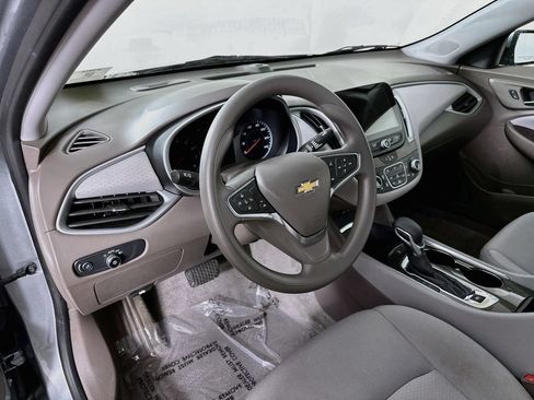 Used 2024 Chevrolet Malibu LT FWD image 15