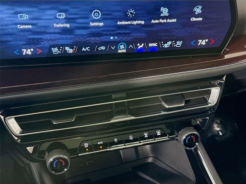 New 2026 Chevrolet Traverse RS image 11