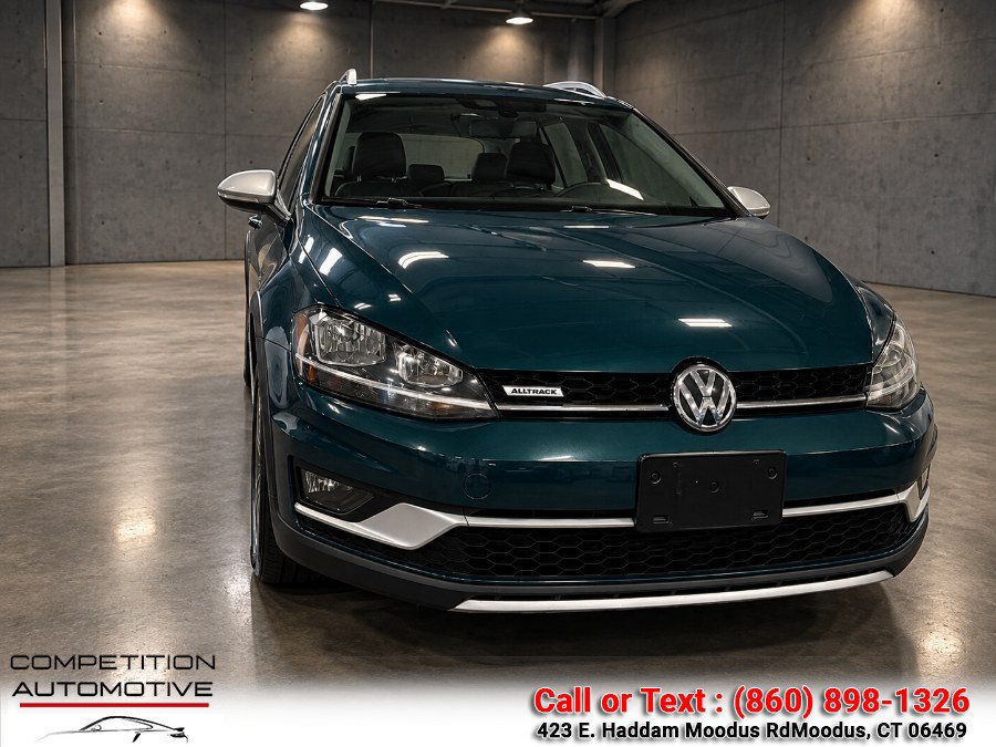 Used 2018 Volkswagen Golf Alltrack S AWD/4WD image 3