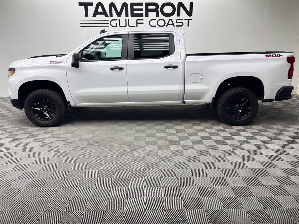 Used 2023 Chevrolet Silverado 1500 Custom Trail Boss AWD/4WD image 6