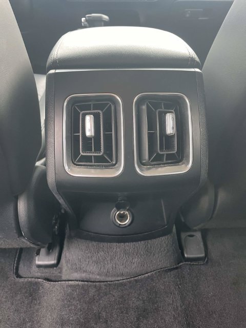 Used 2024 Kia Sorento S AWD/4WD image 12