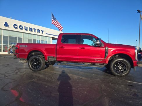 New 2025 Ford F250 Lariat w/ Black Appearance Package AWD/4WD image 4