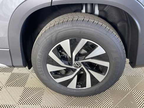 New 2026 Volkswagen Tiguan S AWD/4WD image 16