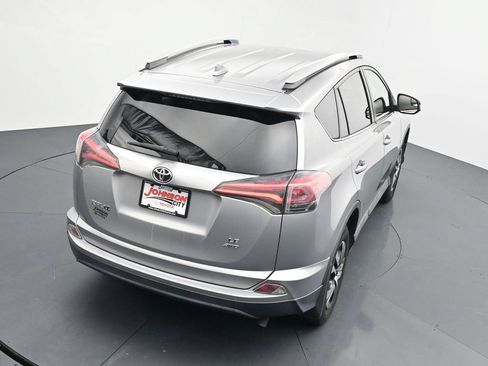 Used 2016 Toyota RAV4 LE AWD/4WD image 29