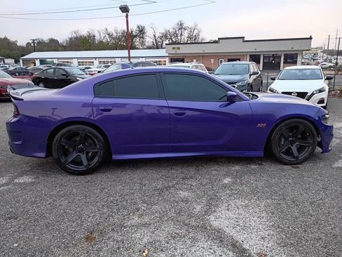 Used 2019 Dodge Charger Scat Pack w/ Plus Group image 8
