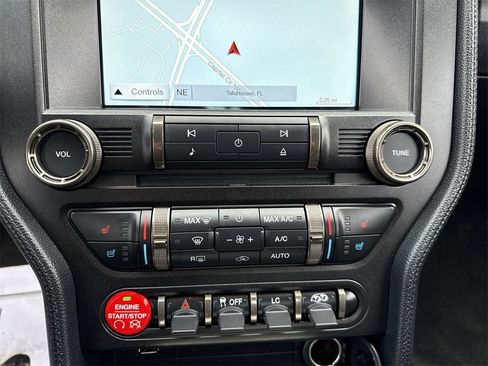 Used 2018 Ford Mustang Shelby GT350 w/ Convenience Package image 20